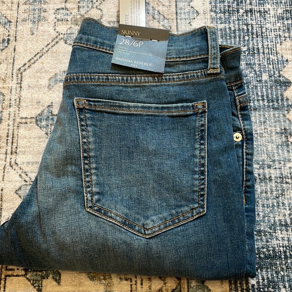 NEW! Banana Republic skinny jeans 👖